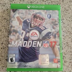 Madden NFL 17 (Microsoft Xbox ONE, 2016) Football - CIB Complete w/ Inserts.